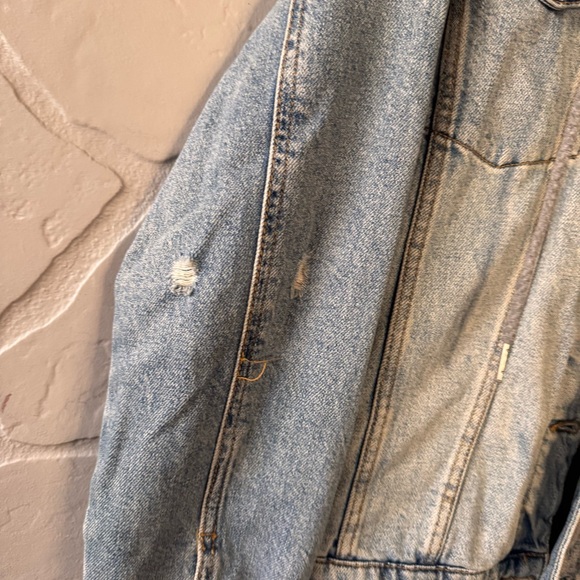 BLANKNYC Hooded Denim Jacket Layered Jean Jacket Size L - Picture 4 of 9